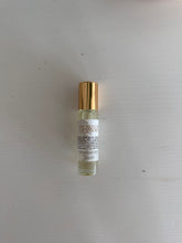 Load image into Gallery viewer, Swiftie Rollerblends