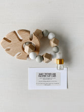 Load image into Gallery viewer, Wooden Monstera Silicone Beaded Teethers